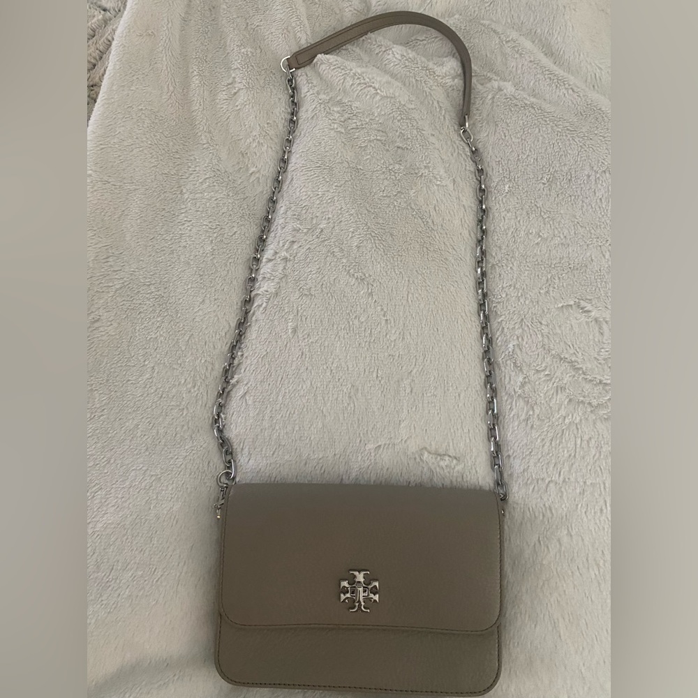 Tory Burch shoulder purse/ clutch
